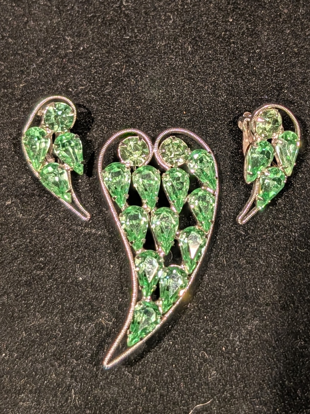 Elegant Green Crystal Teardrop Pendant and Earrings Set, Vintage, B. David
